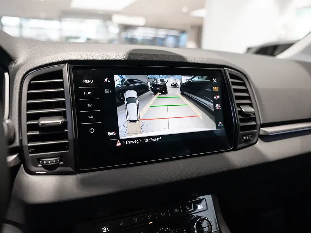 Skoda Karoq - Thumbnail 14