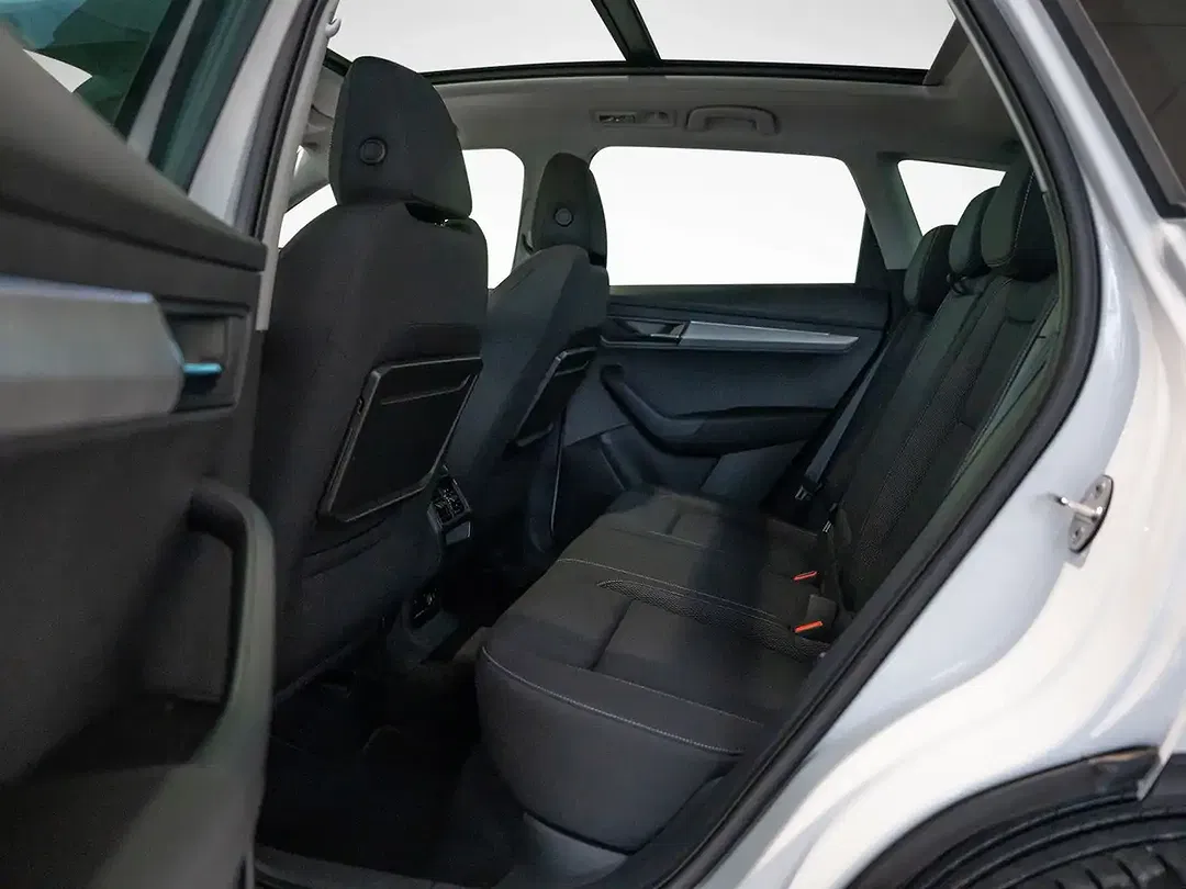 Skoda Karoq - Thumbnail 7