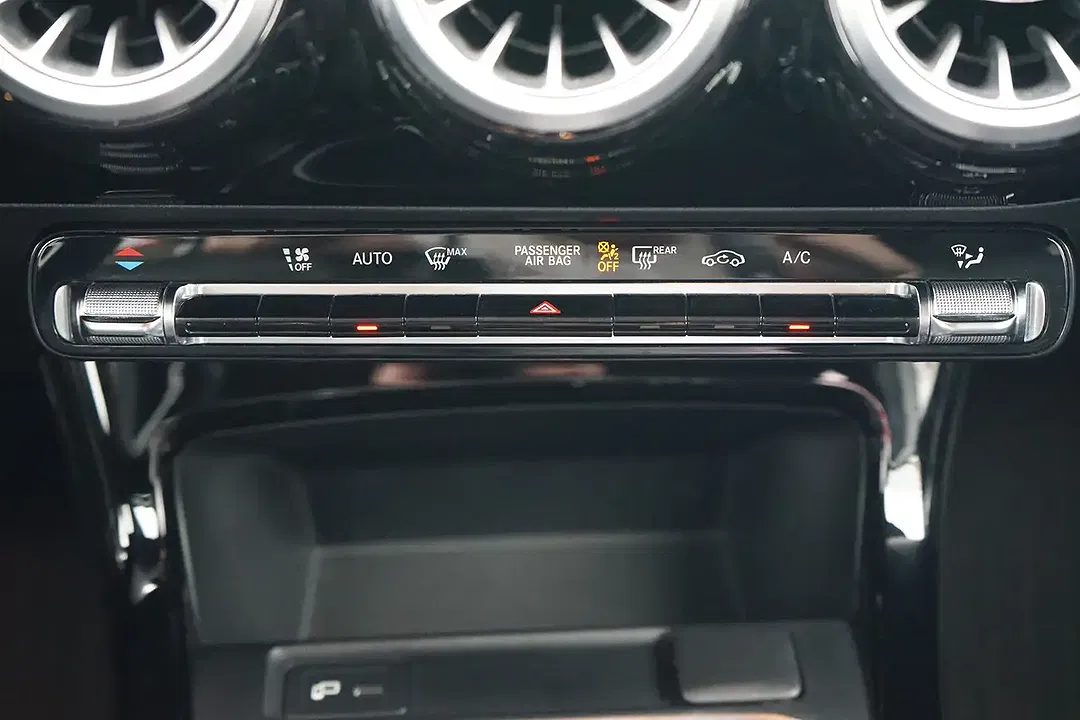 Mercedes-Benz A 160 - Thumbnail 10