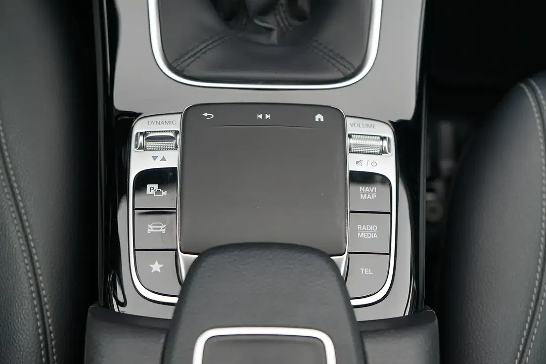 Mercedes-Benz A 160 - Thumbnail 12