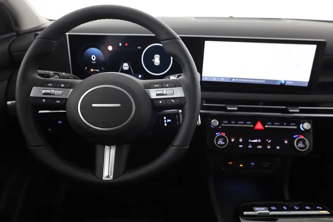 Hyundai TUCSON - Thumbnail 9