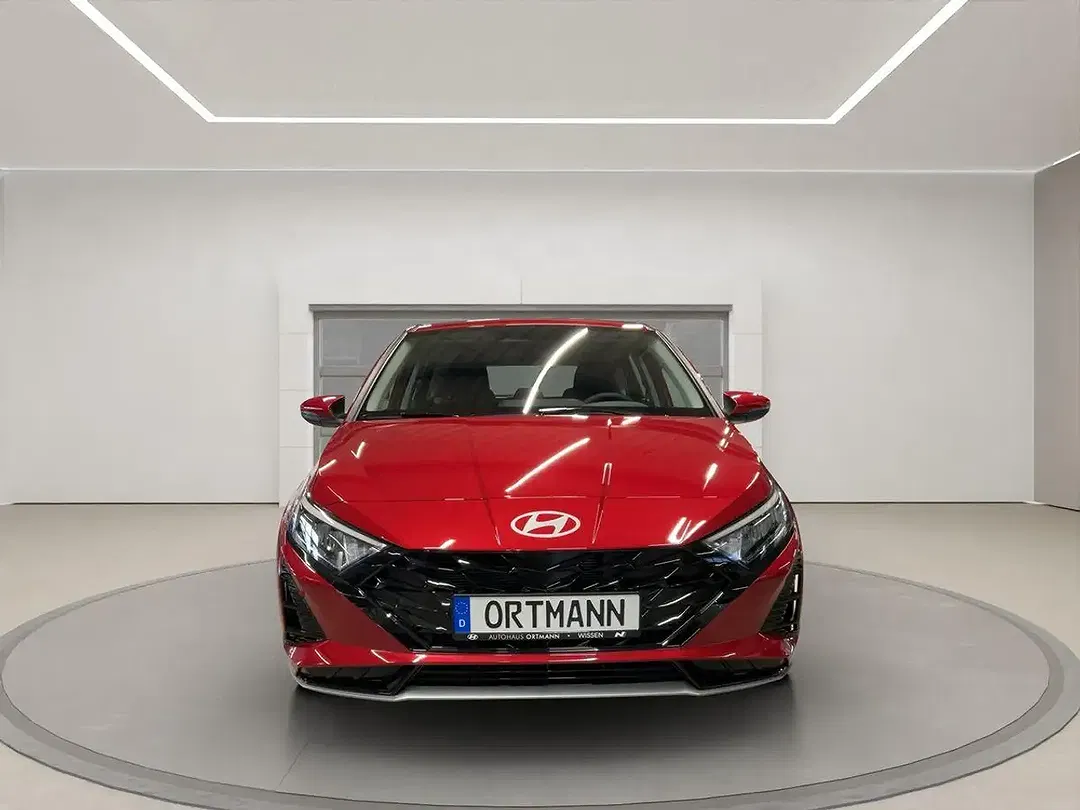 Hyundai i20 - Thumbnail 2