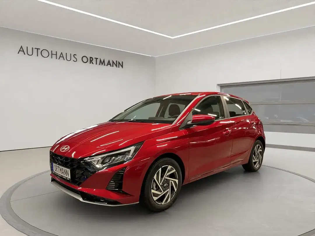 Hyundai i20 - Thumbnail 3
