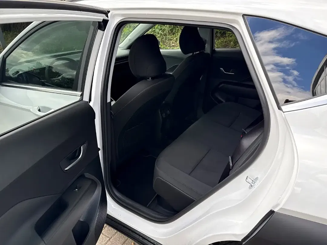 Hyundai KONA - Thumbnail 8