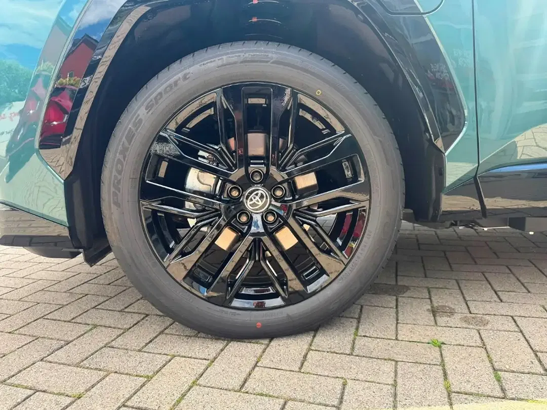 Toyota RAV 4 - Thumbnail 26