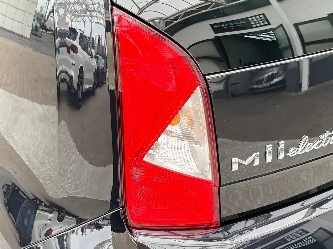 SEAT Mii - Thumbnail 9