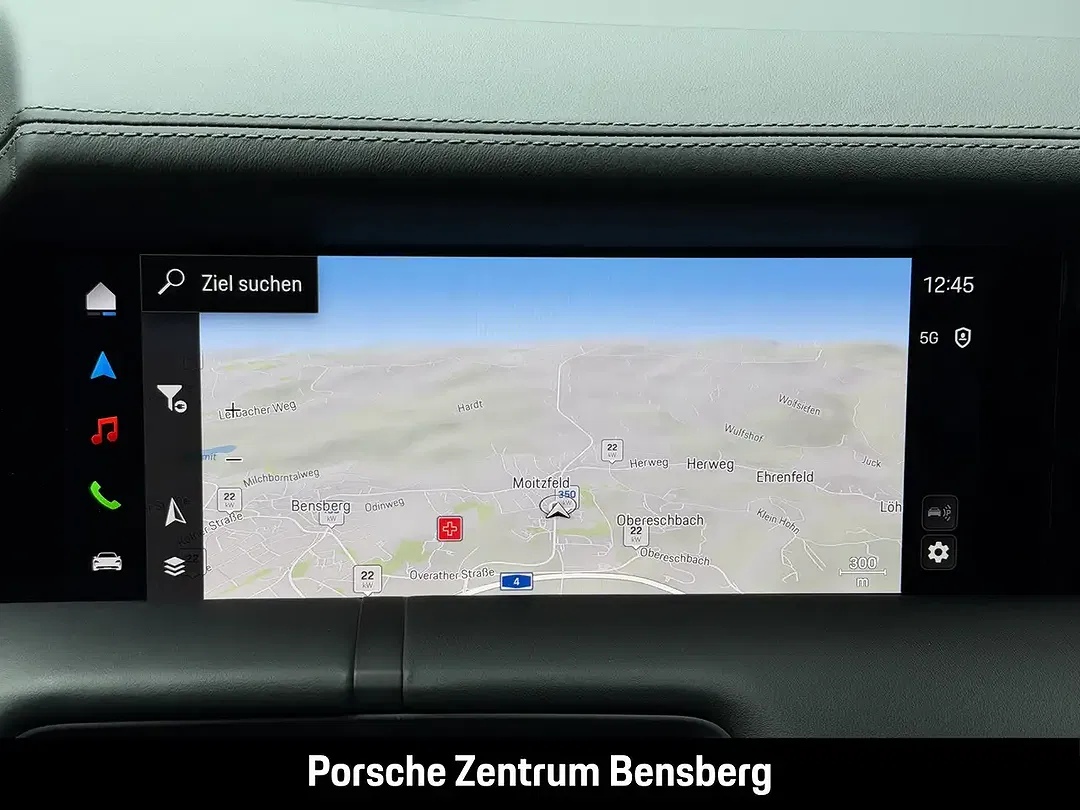 Porsche Taycan - Thumbnail 15