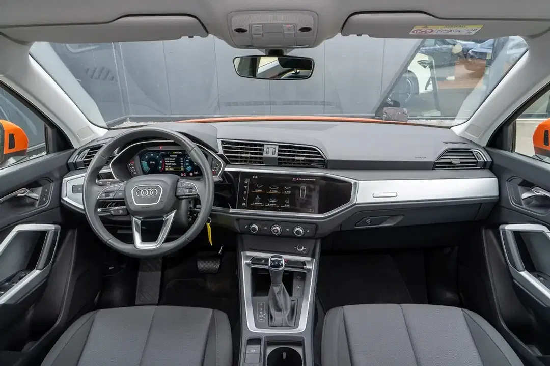 Audi Q3 - Thumbnail 7