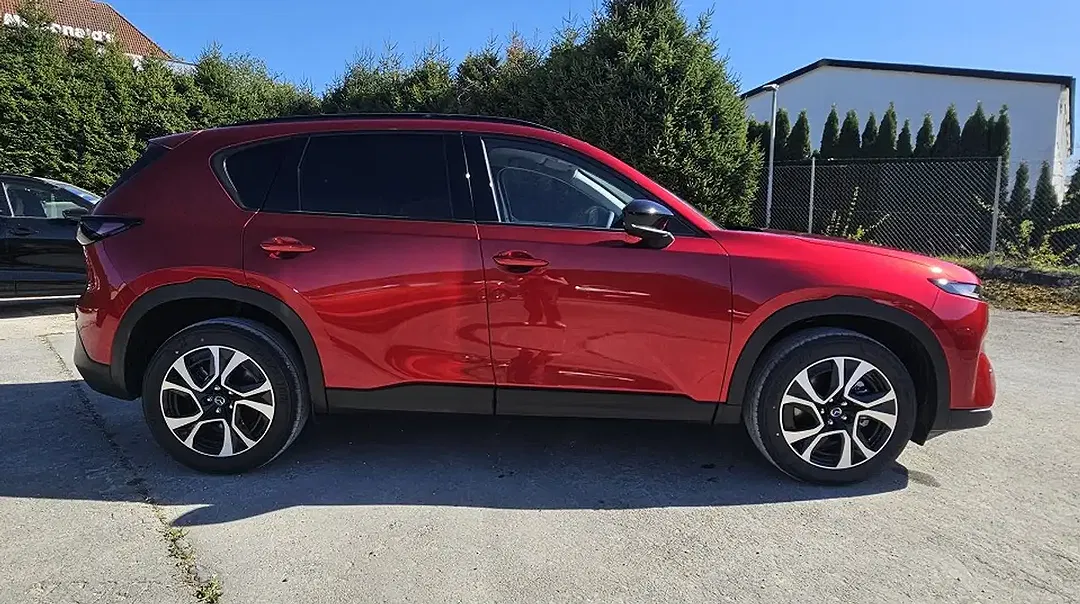 Mazda CX-5 - Thumbnail 4
