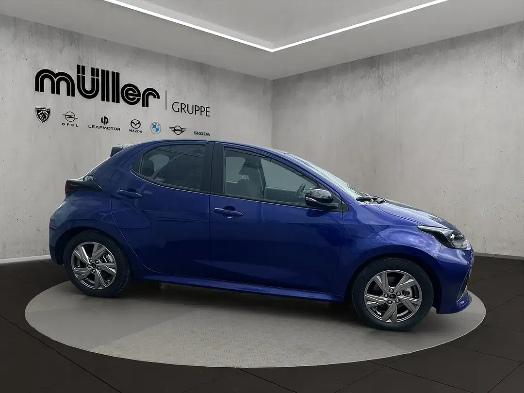 Mazda 2 - Thumbnail 5