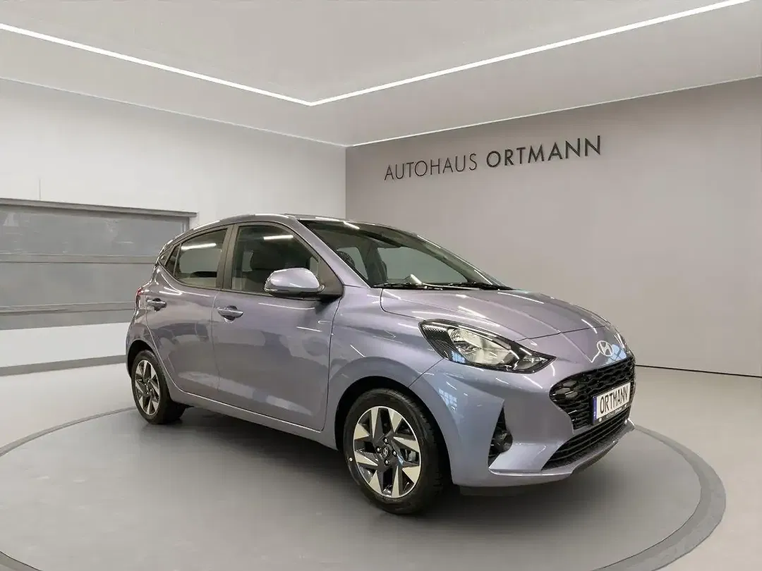 Hyundai i10 - Thumbnail 1