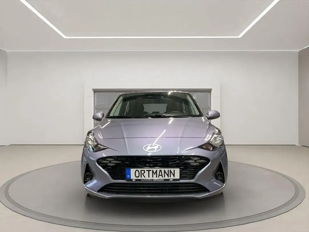 Hyundai i10 - Thumbnail 2