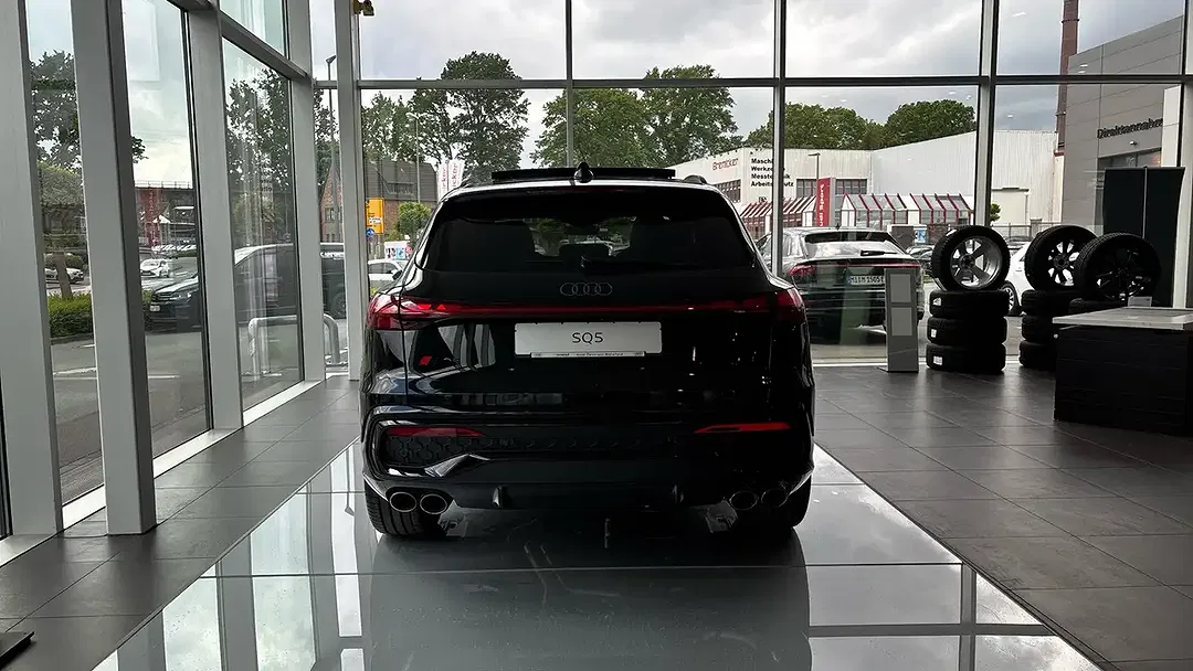 Audi SQ5 - Thumbnail 5