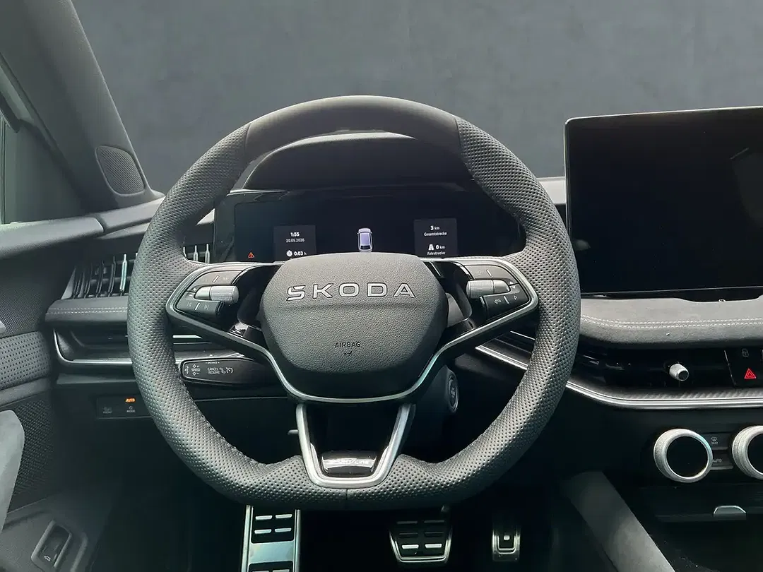 Skoda Superb - Thumbnail 5