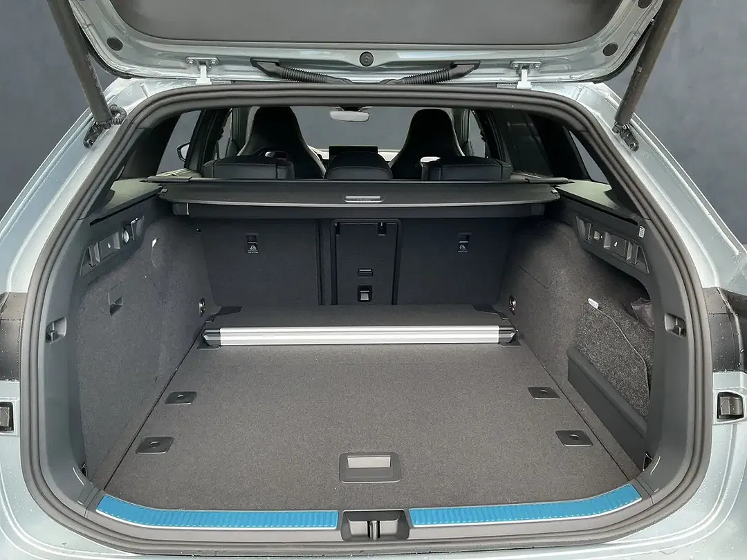 Skoda Superb - Thumbnail 9