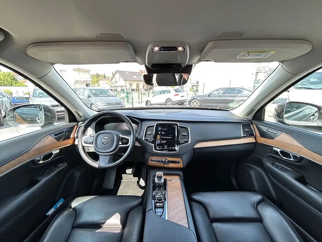 Volvo XC90 - Thumbnail 13