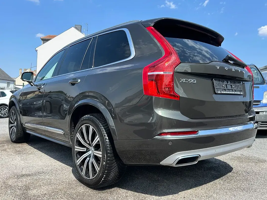 Volvo XC90 - Thumbnail 5