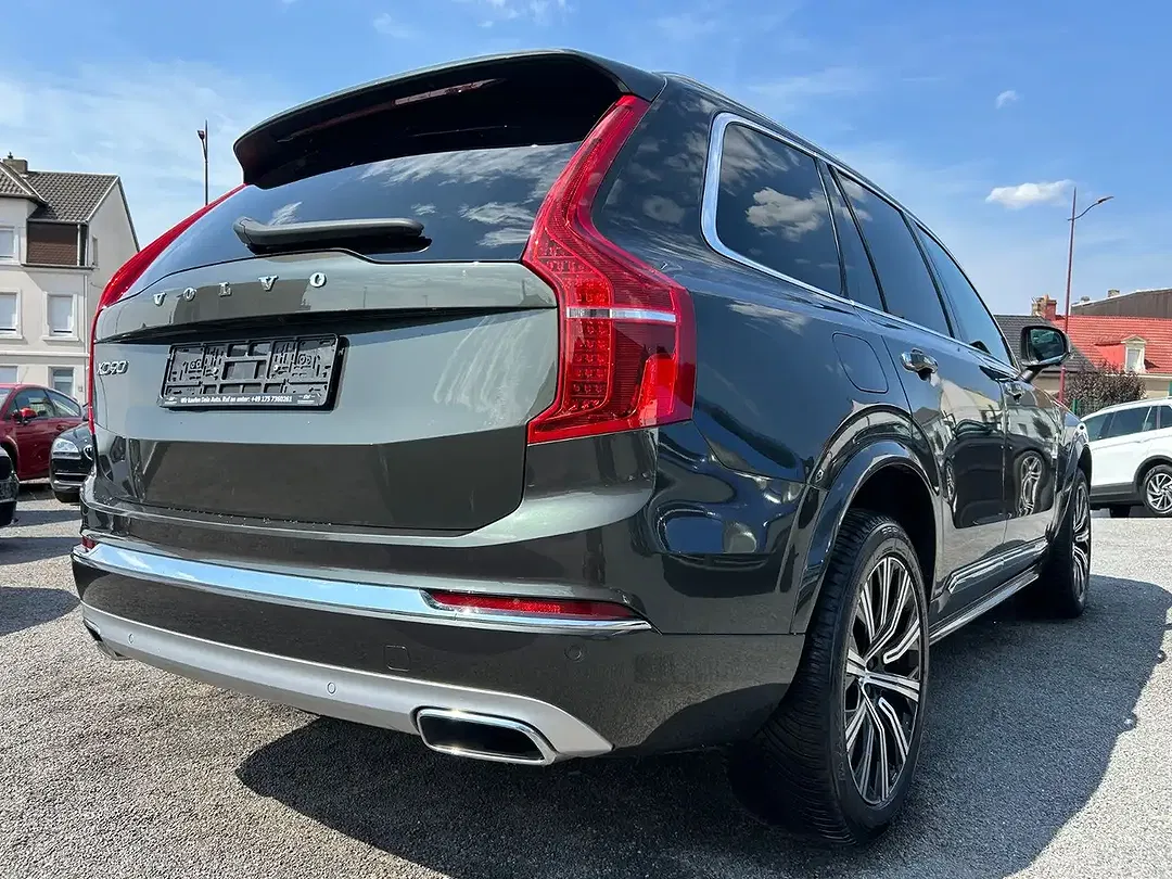 Volvo XC90 - Thumbnail 7