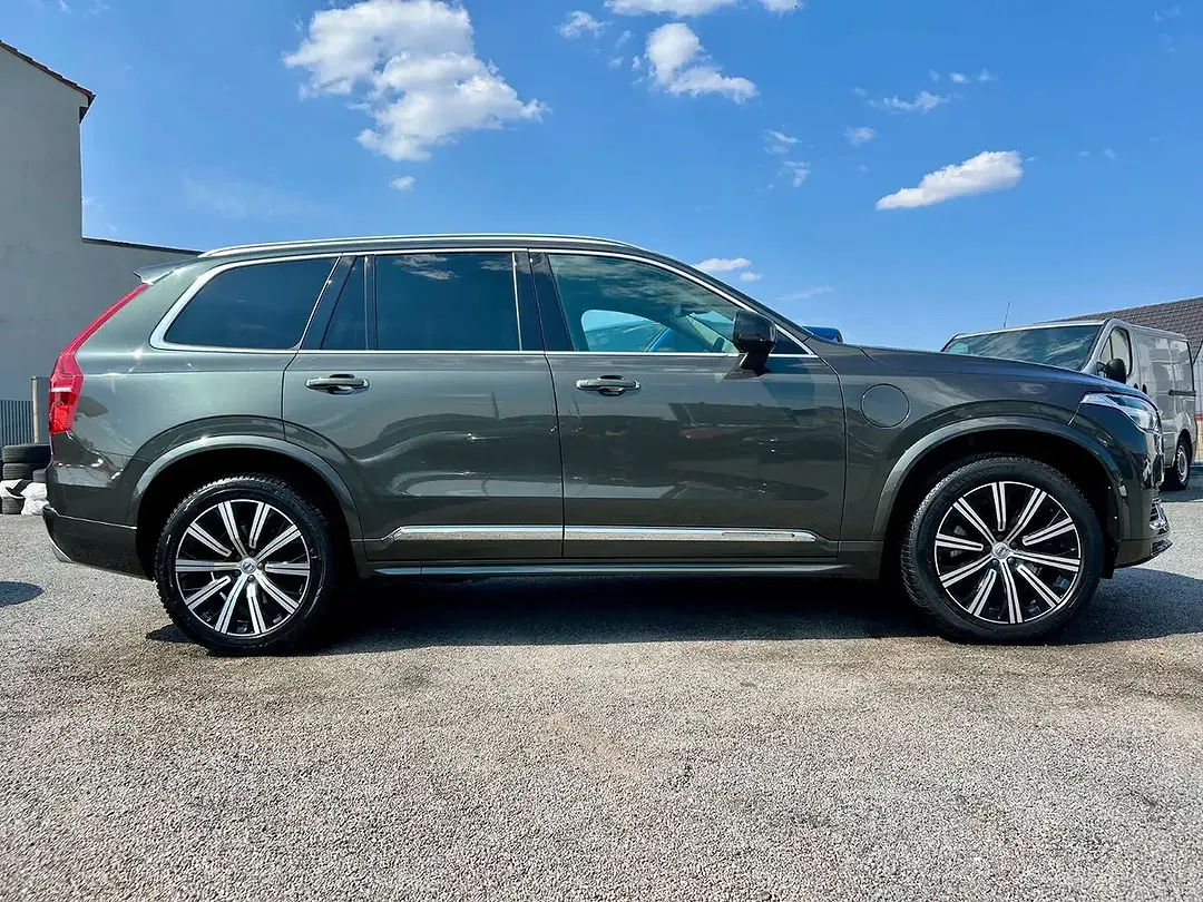 Volvo XC90 - Thumbnail 8