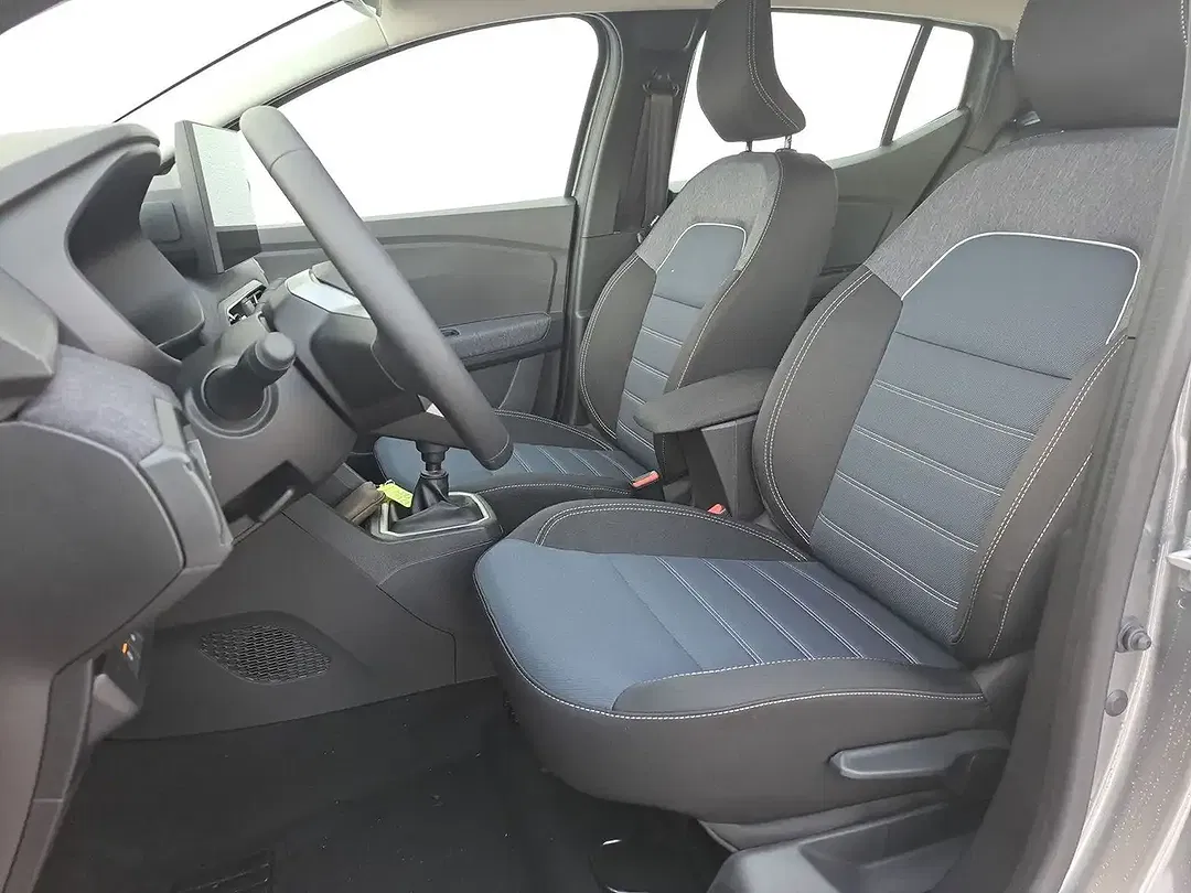 Dacia Sandero - Thumbnail 9