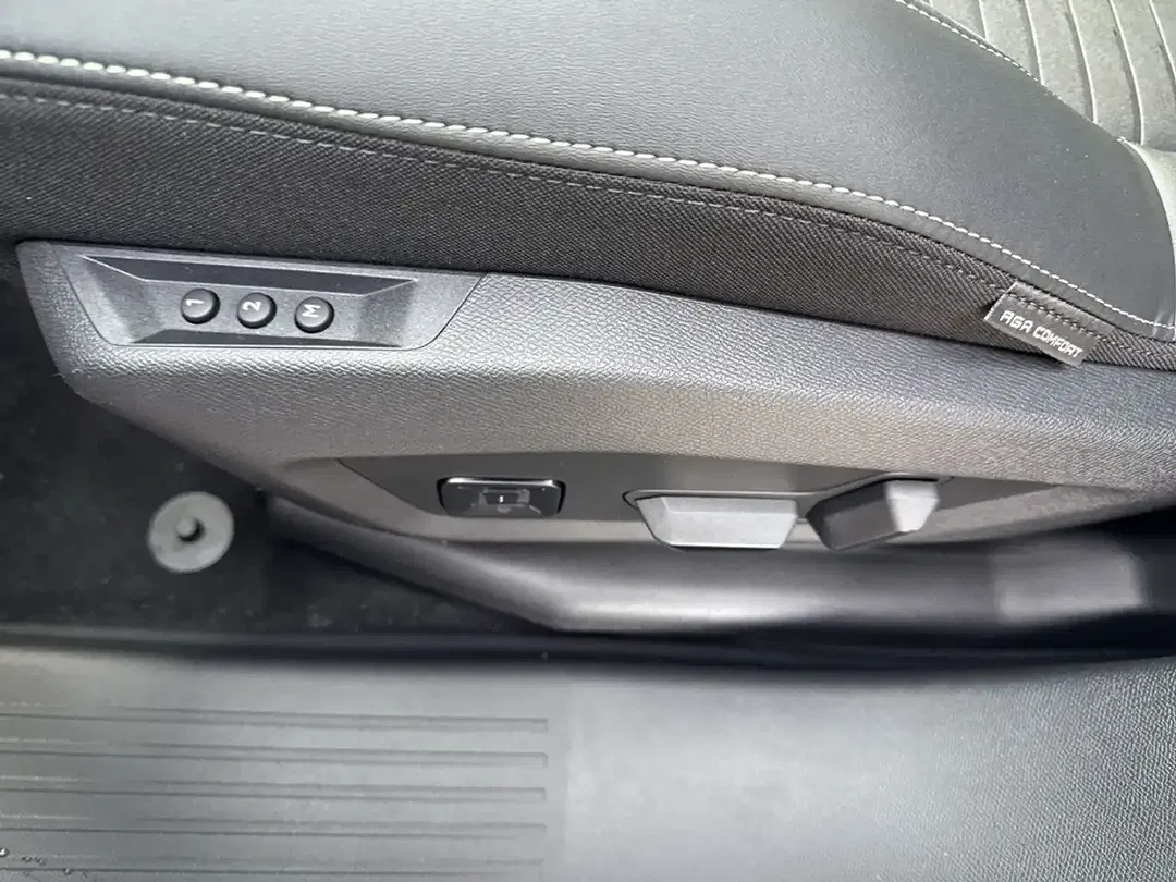 Peugeot 5008 - Thumbnail 14