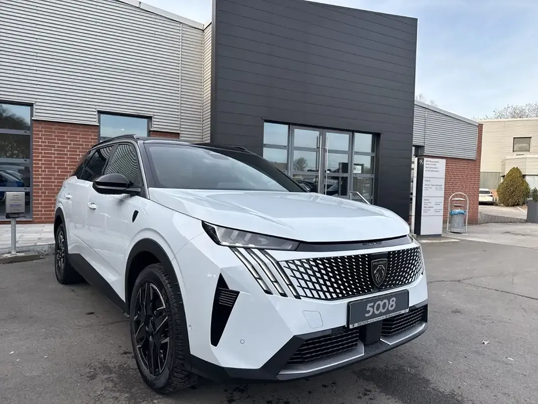Peugeot 5008 - Thumbnail 3