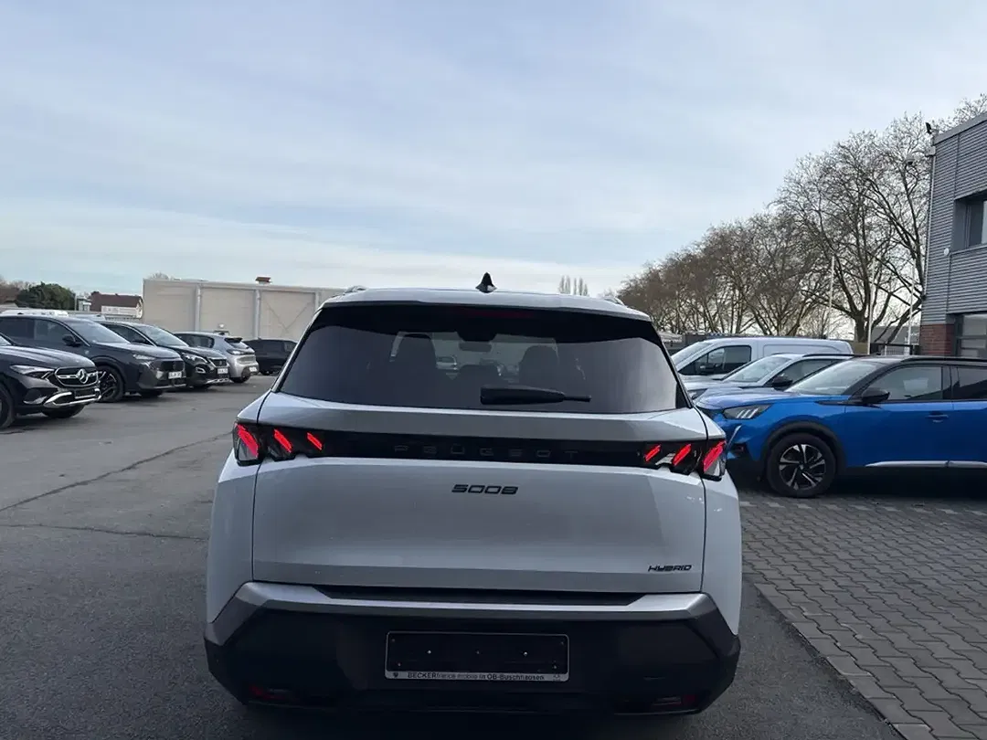 Peugeot 5008 - Thumbnail 5