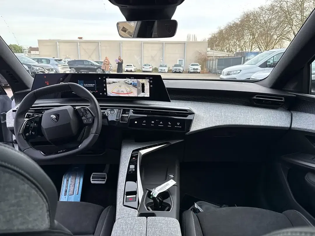 Peugeot 5008 - Thumbnail 8