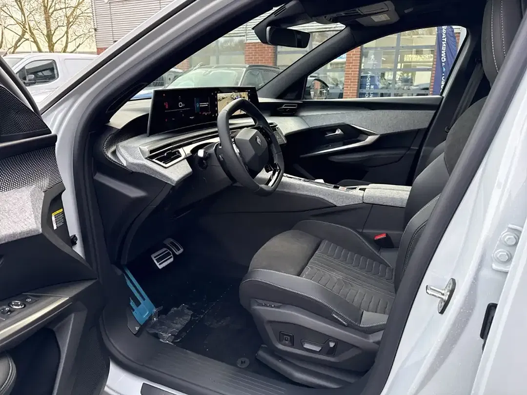 Peugeot 5008 - Thumbnail 9