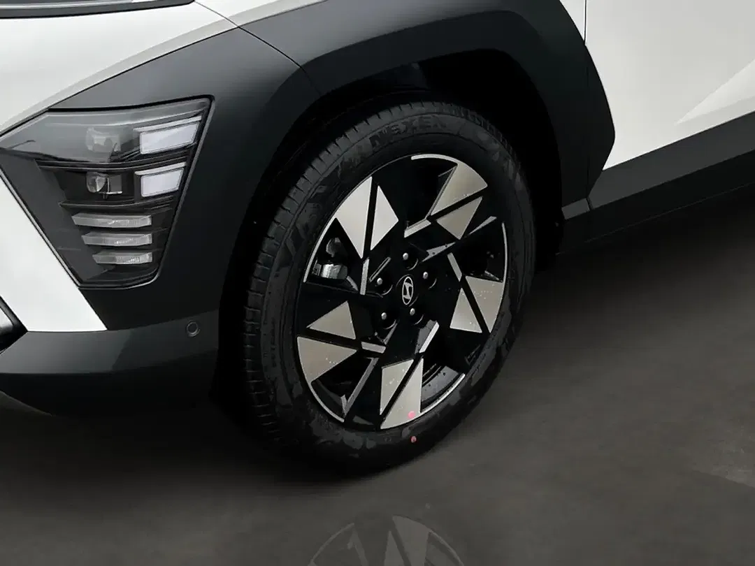 Hyundai KONA - Thumbnail 6