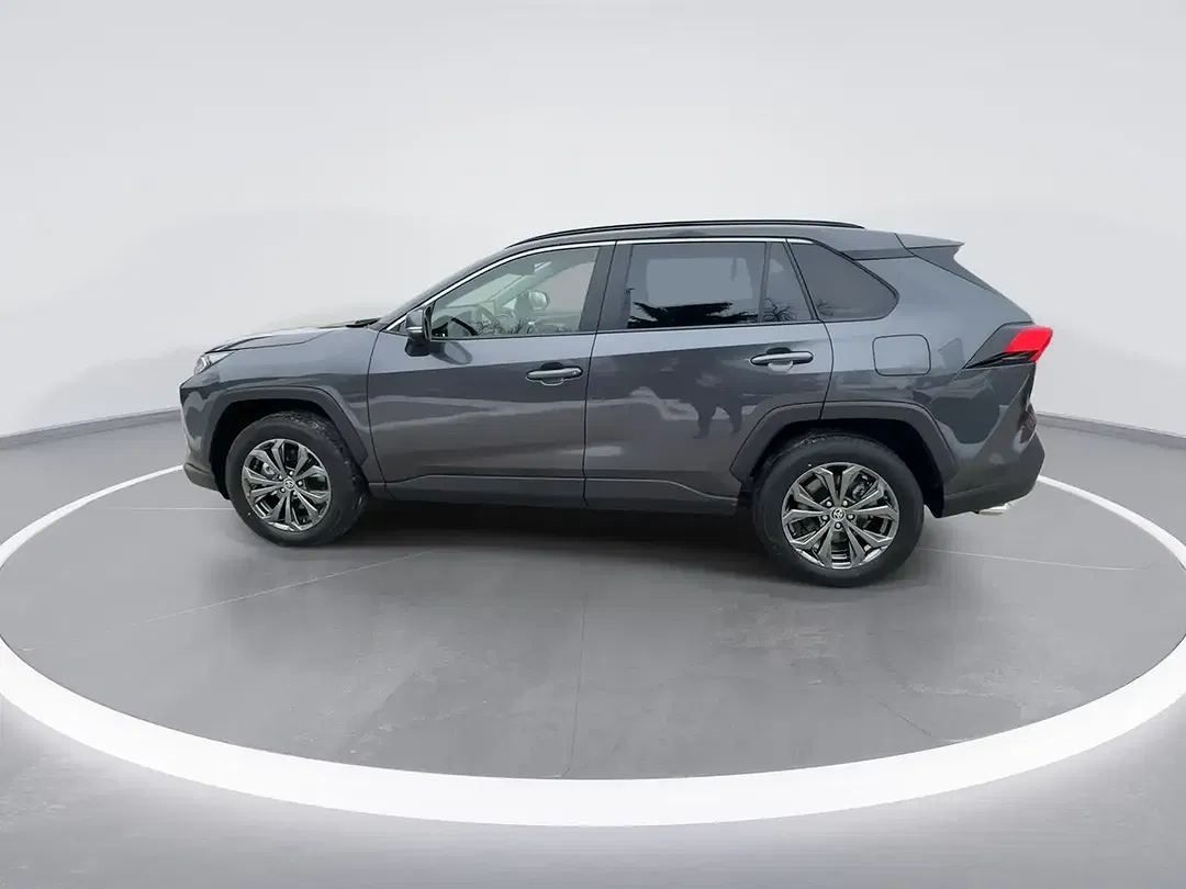 Toyota RAV 4 - Thumbnail 9