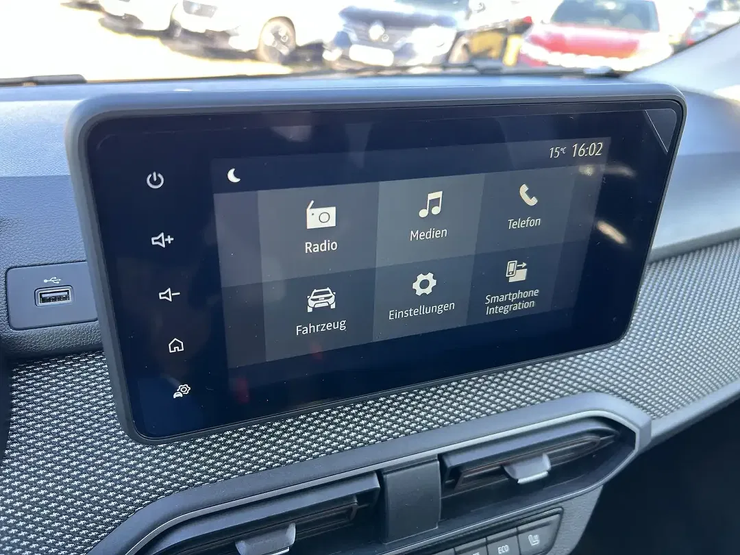 Dacia Sandero - Thumbnail 11