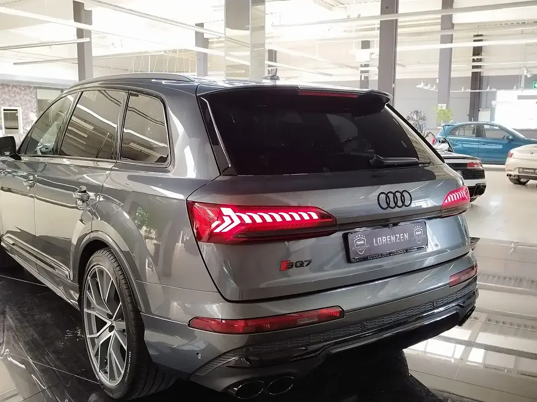 Audi SQ7 - Thumbnail 14