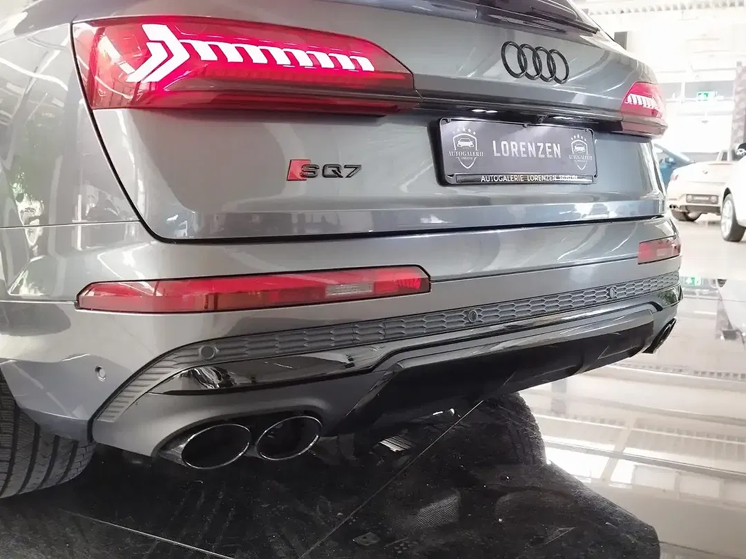 Audi SQ7 - Thumbnail 15