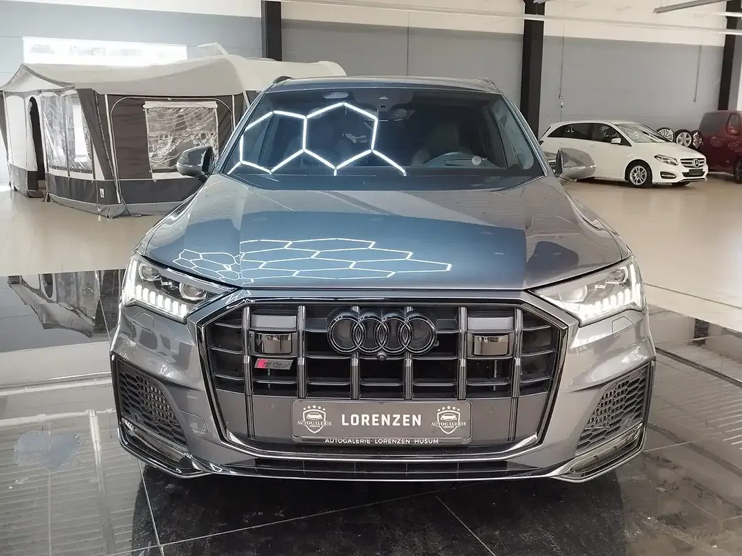 Audi SQ7 - Thumbnail 3