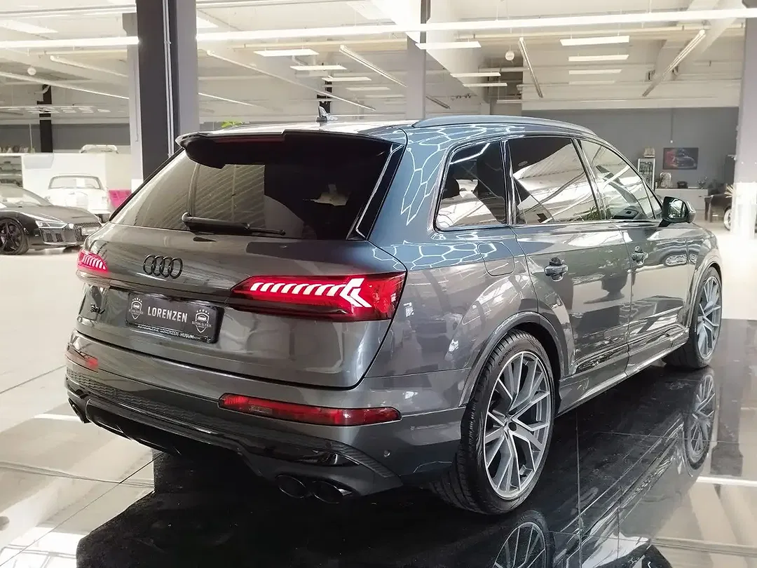 Audi SQ7 - Thumbnail 6