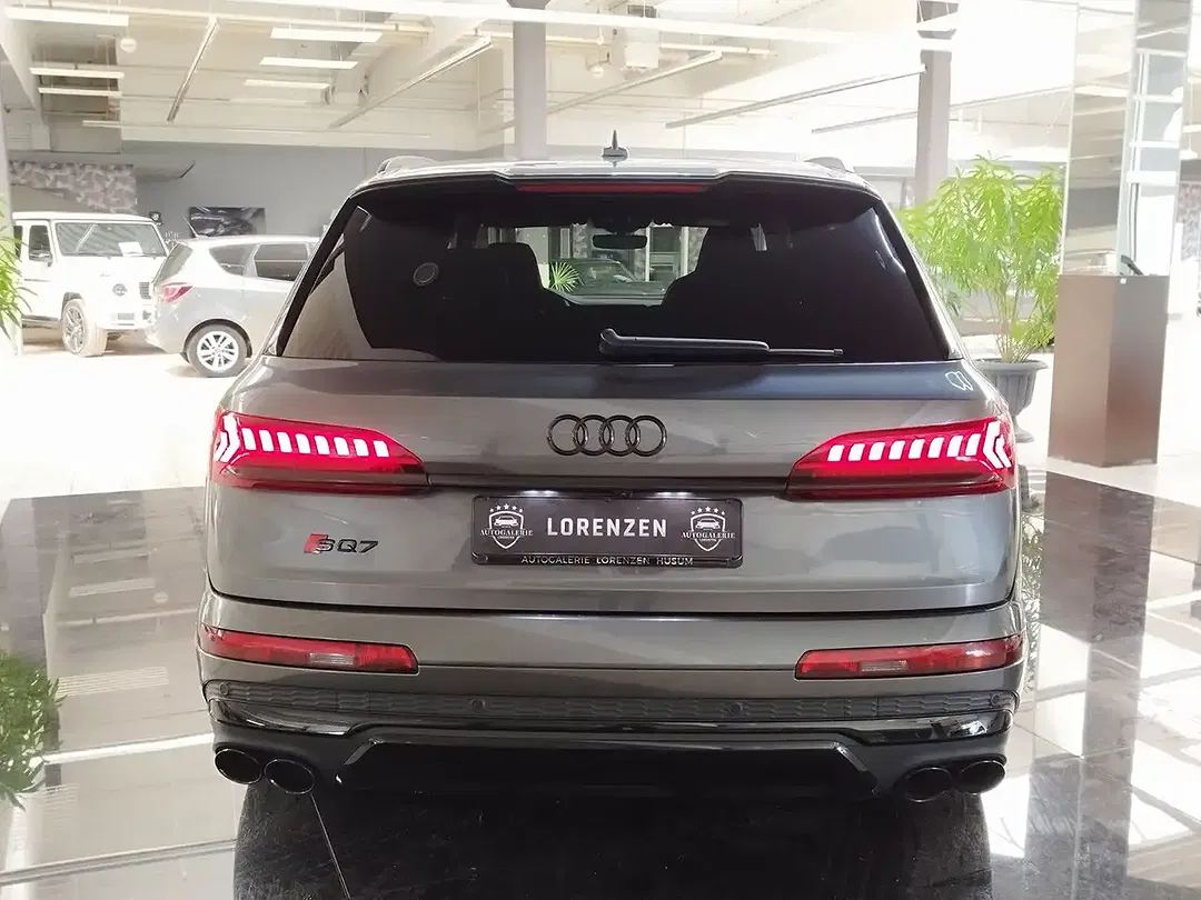 Audi SQ7 - Thumbnail 8