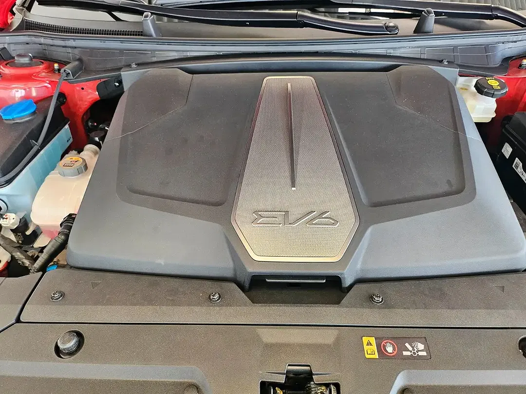 Kia EV6 - Thumbnail 13