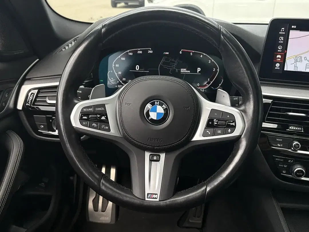 BMW 530 - Thumbnail 10