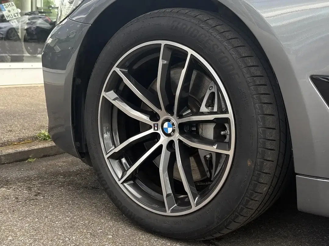 BMW 530 - Thumbnail 8