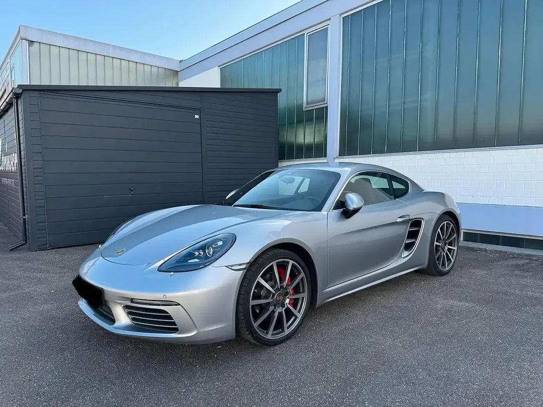 Porsche Cayman S