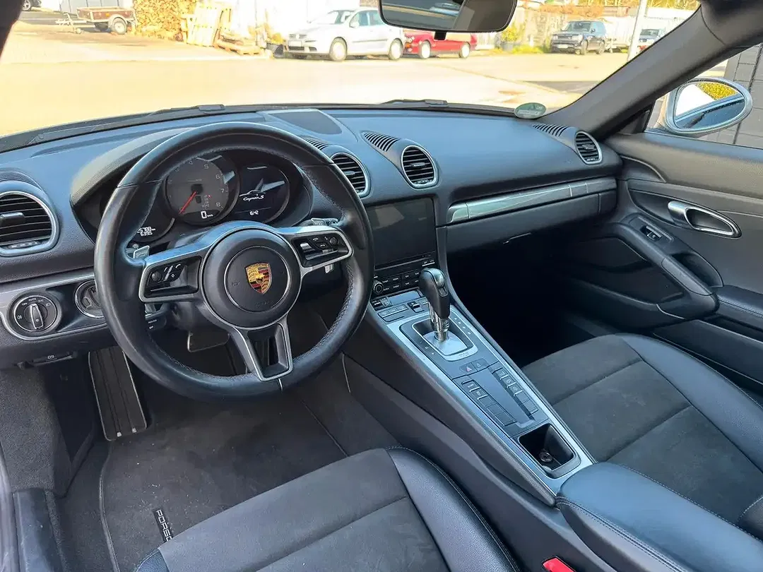 Porsche Cayman - Thumbnail 9