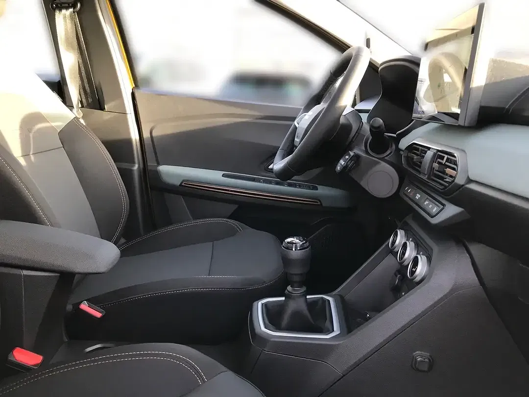 Dacia Sandero - Thumbnail 13