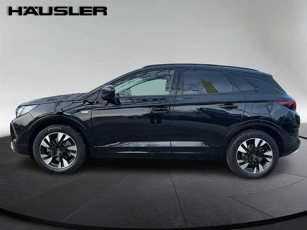 Opel Grandland X - Thumbnail 2
