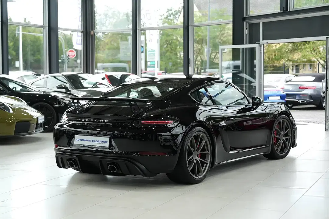 Porsche 718 Cayman - Thumbnail 2