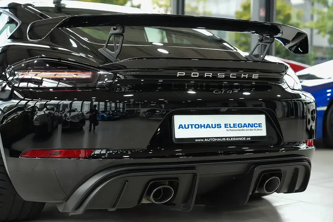 Porsche 718 Cayman - Thumbnail 9