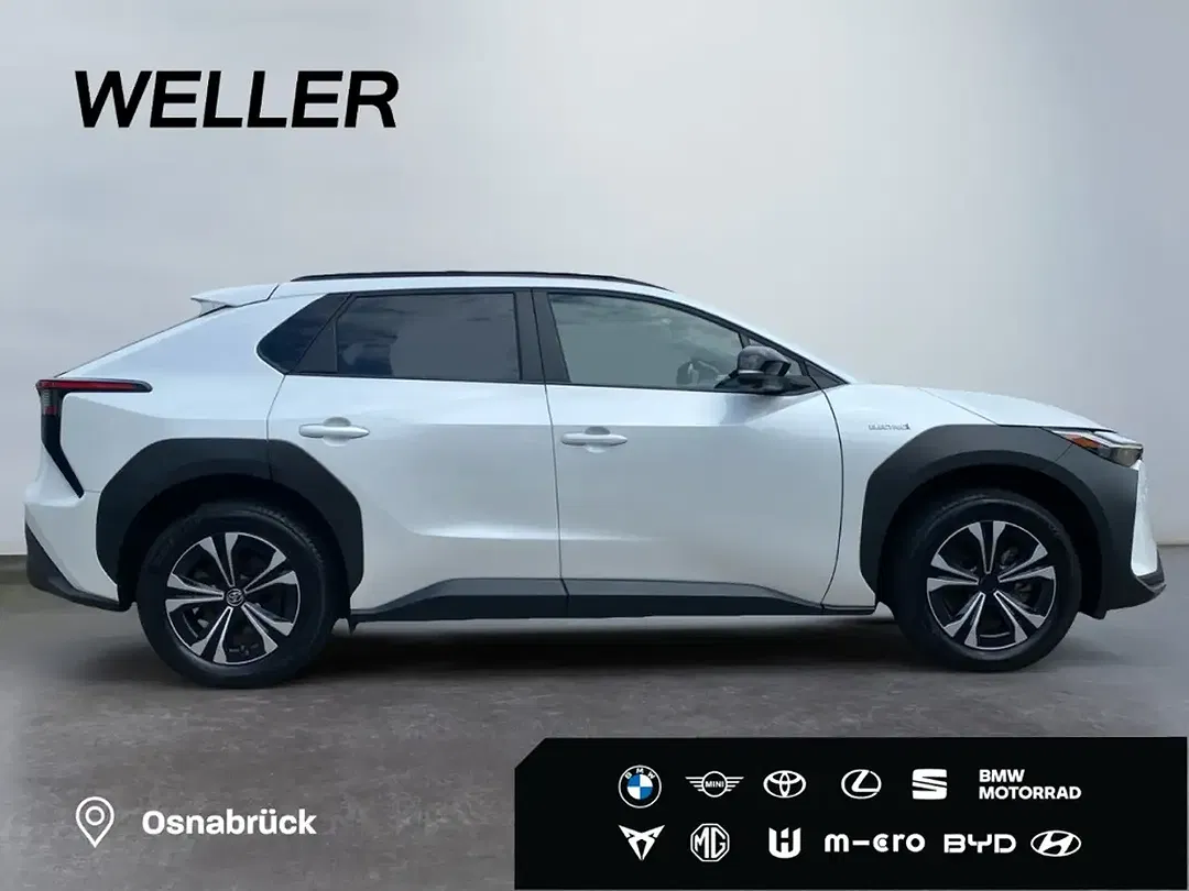 Toyota bZ4X - Thumbnail 8