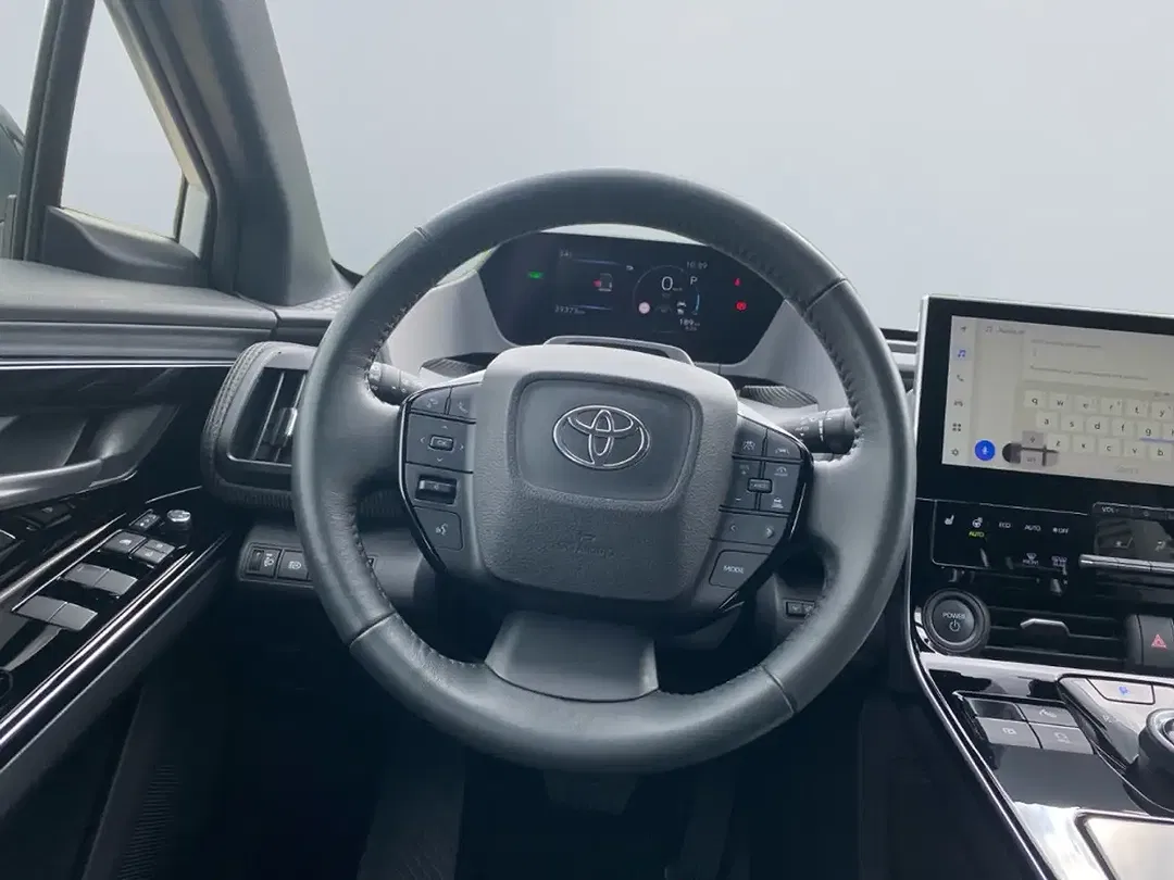 Toyota bZ4X - Thumbnail 11