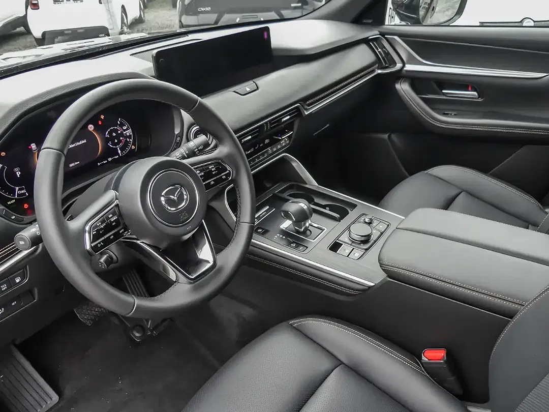 Mazda CX-80 - Thumbnail 4