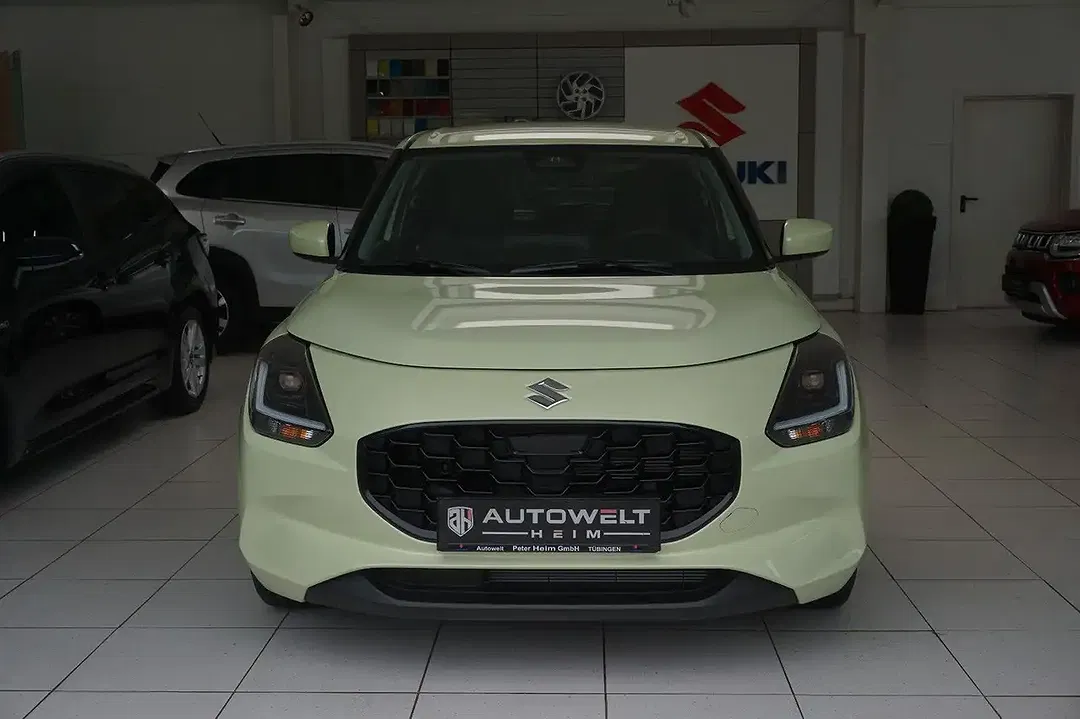 Suzuki Swift - Thumbnail 2